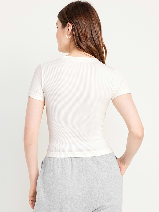 Old Navy Exhale Seamless Fitted Rib T-Shirt — photo 3