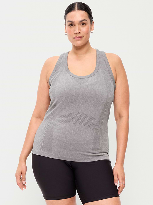 Old Navy Fluid Seamless Fitted Tank Top — photo 15