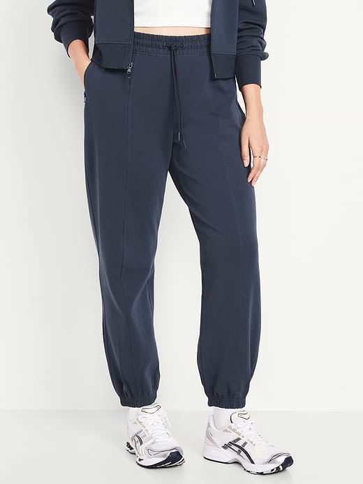 Old Navy High-Waisted Dynamic Fleece Sweatpants — photo 5