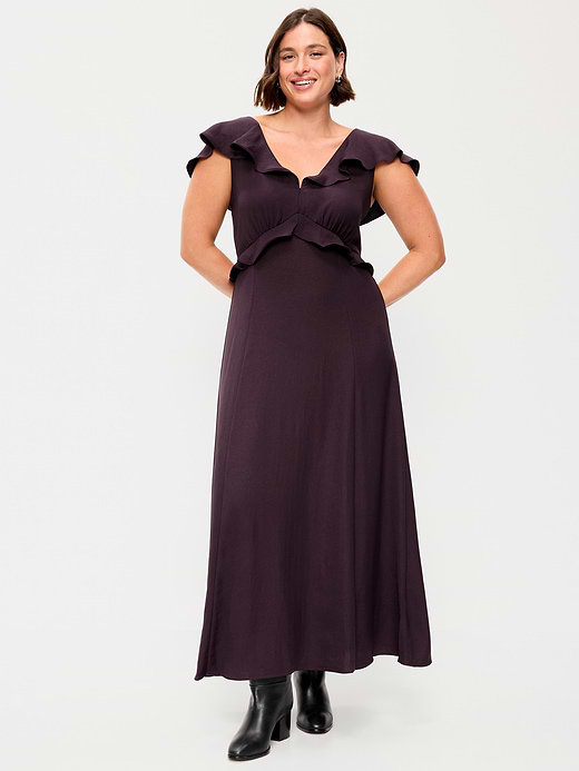 Old Navy Flutter-Sleeve Crepe Maxi Dress — photo 7