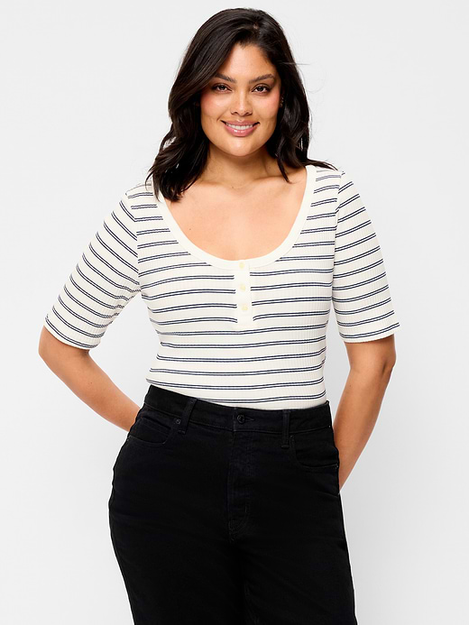 Old Navy Scoop-Neck Fitted Henley Top — photo 9