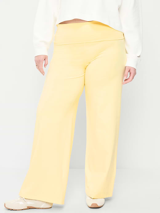 Old Navy High-Waisted PowerChill Fold-Over Wide-Leg Pants — photo 4