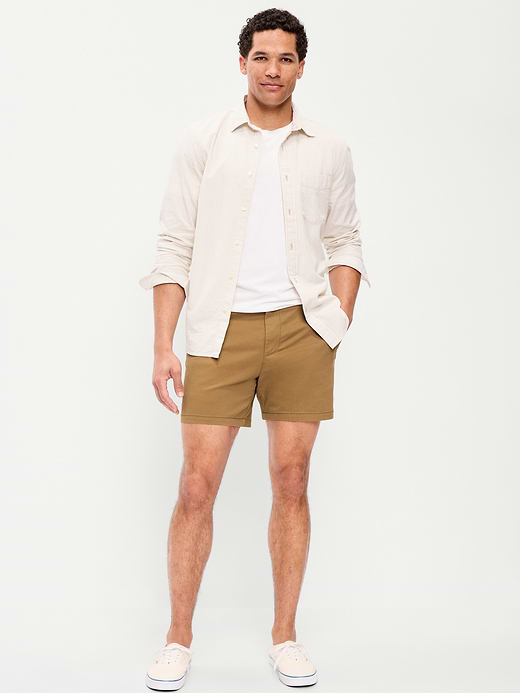 Old Navy Slim Built-In Flex Rotation Chino Shorts -- 5-inch inseam