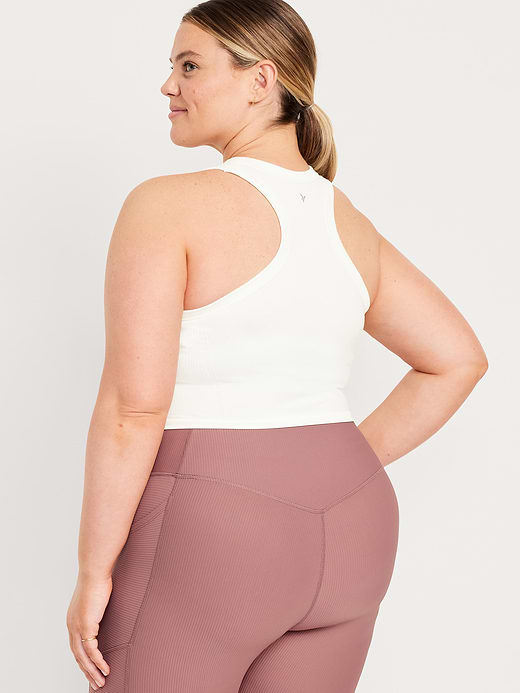 Old Navy Fluid Seamless Fitted Crop Tank Top — photo 9