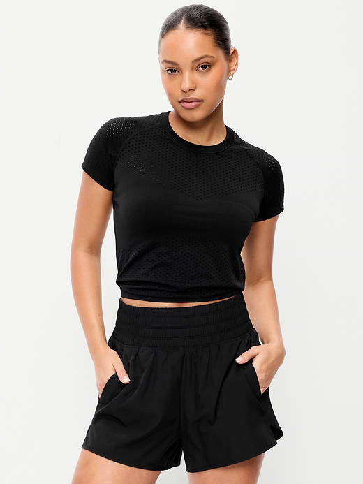 Old Navy Seamless Textured Cropped T-Shirt — photo 1