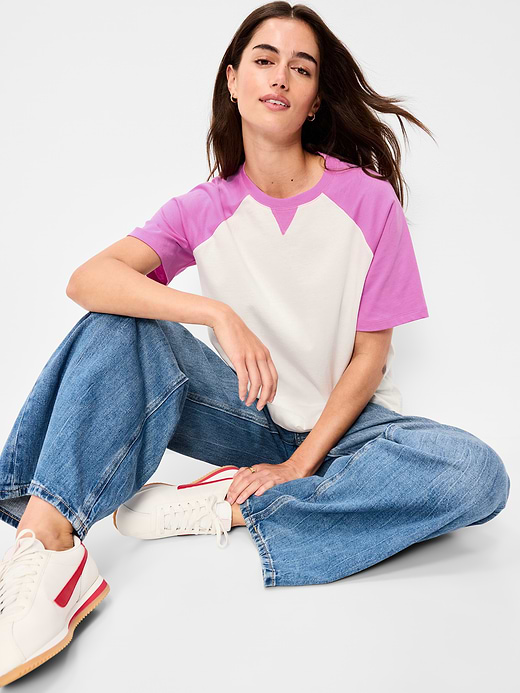 Old Navy Vintage Crew-Neck Raglan T-Shirt — photo 4