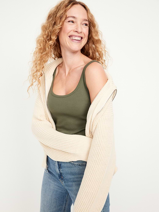 Old Navy First-Layer Ribbed Scoop-Neck Tank Top — photo 4