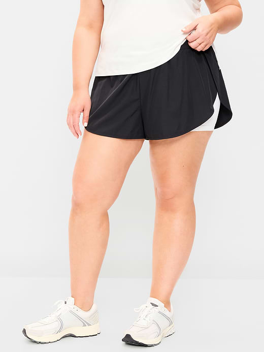 Old Navy High-Waisted StretchTech 2-In-1 Run Shorts — photo 7