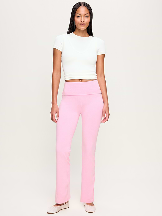 Old Navy High-Waisted PowerChill Fold-Over Bootcut Leggings — photo 3