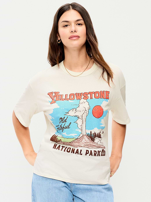 Old Navy Yosemite National Park Crew-Neck Oversized T-Shirt — photo 7