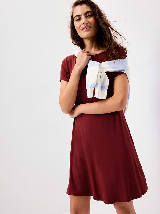 Old Navy Short-Sleeve Mini Swing Dress — photo 4