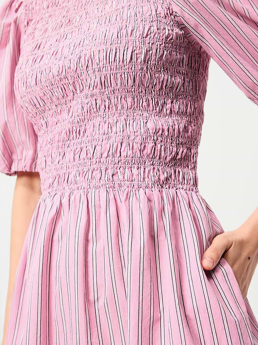 Old Navy Smocked Puff-Sleeve Flare Mini Dress — photo 5