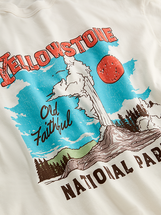 Old Navy Yosemite National Park Crew-Neck Oversized T-Shirt — photo 5