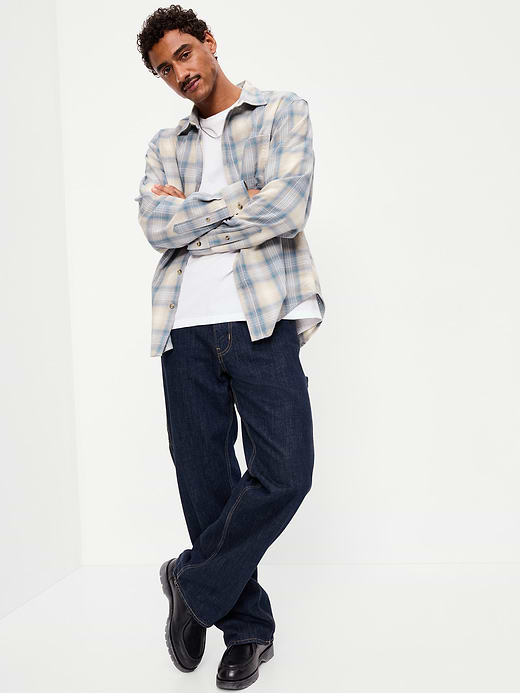 Old Navy Relaxed Long-Sleeve Flannel Pocket Shirt — photo 4