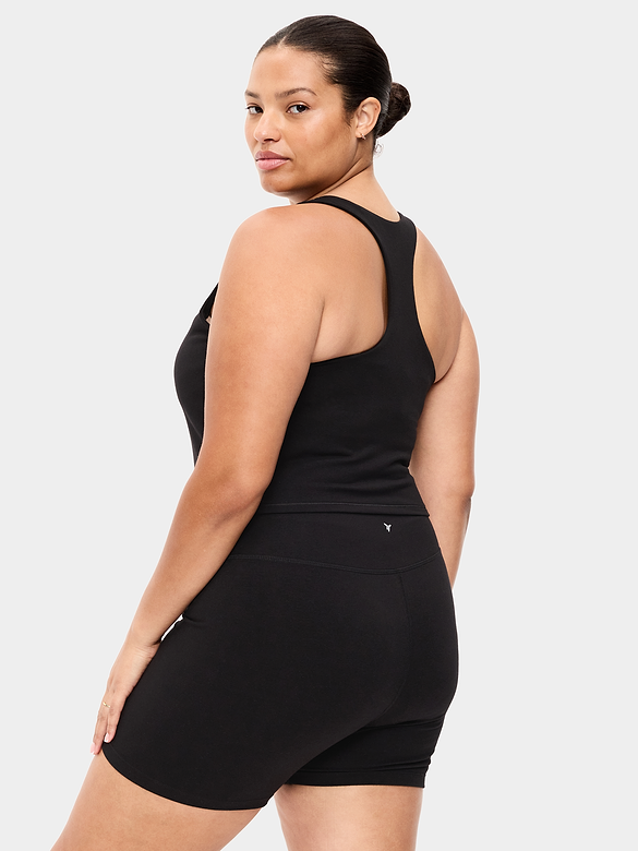 Old Navy Light Support PowerChill High-Neck Racerback Sports Bra — photo 9