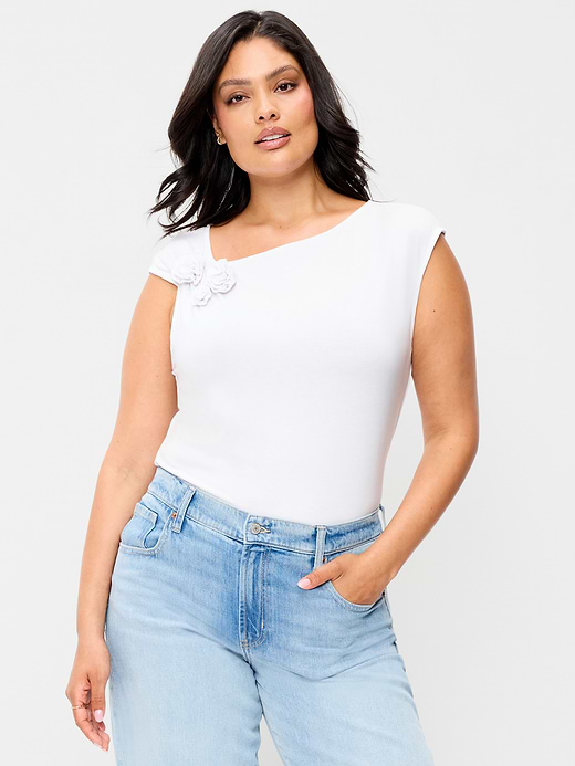 Old Navy Gathered-Shoulder Rosette Top — photo 8