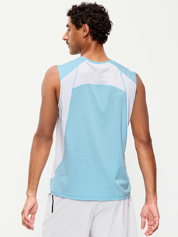 Old Navy Performance Vent Tank — photo 3