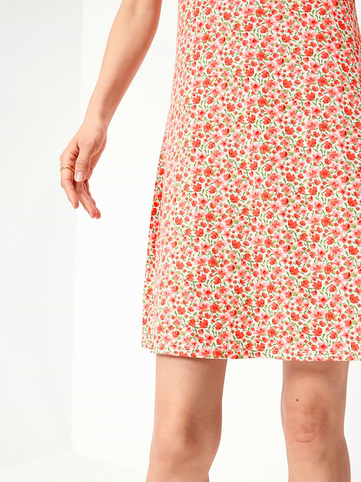 Old Navy Short-Sleeve Scoop-Neck Mini Dress — photo 6