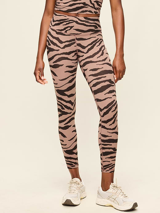 Old Navy High-Waisted StudioSmooth 7/8 Leggings — photo 1