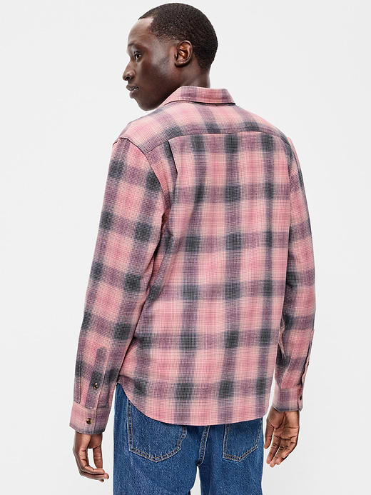 Old Navy Relaxed Long-Sleeve Flannel Pocket Shirt — photo 3
