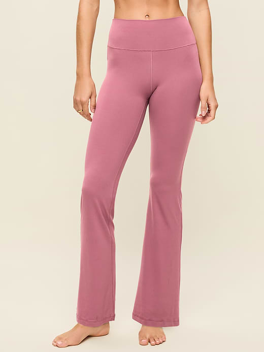 Old Navy High-Waisted StudioSmooth Flare Leggings — photo 1