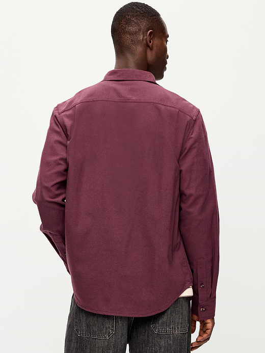 Old Navy Relaxed Long-Sleeve Flannel Pocket Shirt — photo 3