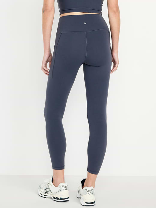 Old Navy High-Waisted StudioSmooth 7/8 Pocket Leggings — photo 3