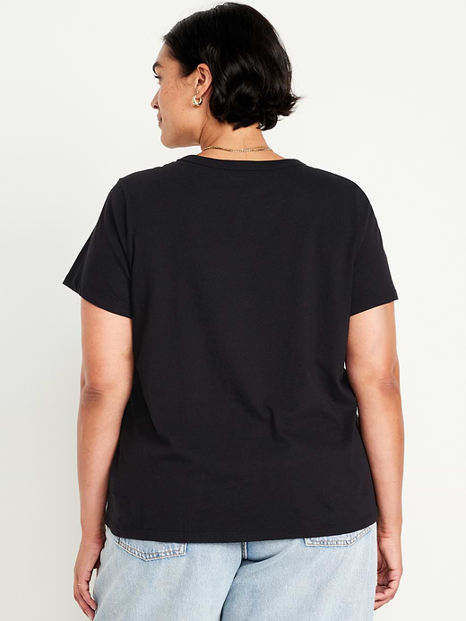 Old Navy EveryWear Logo Graphic T-Shirt — photo 9