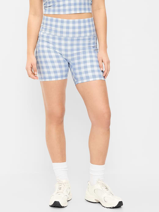 Old Navy Extra-High Waisted PowerSoft Boundless Pocket Biker Shorts-- 6-inch inseam - No Front Seam — photo 5
