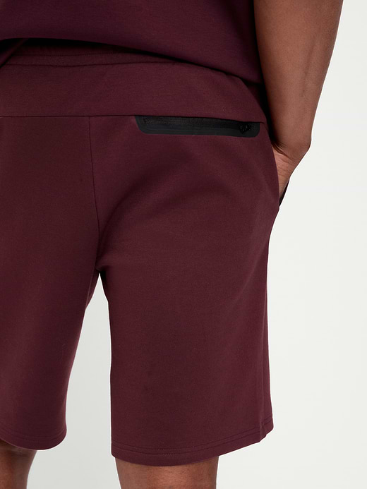 Old Navy Dynamic Fleece 4.0 Shorts -- 8-inch inseam — photo 5