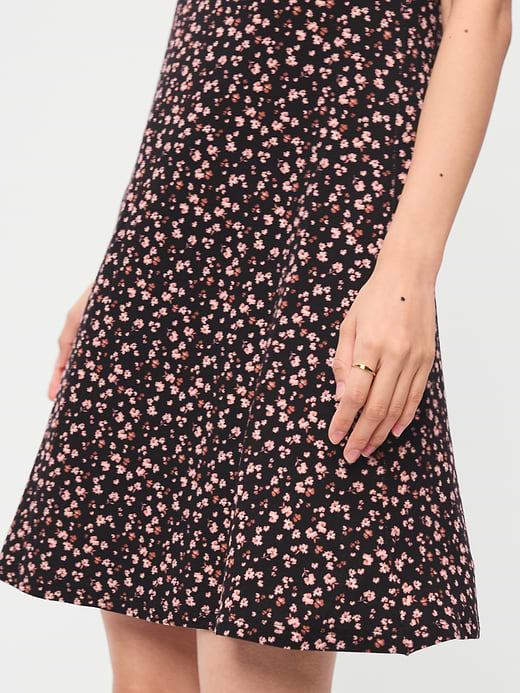 Old Navy Short-Sleeve Mini Swing Dress — photo 6