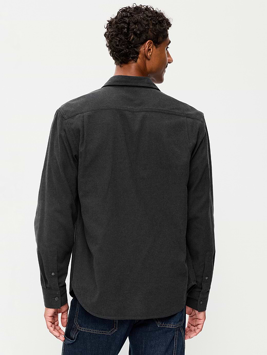 Old Navy Relaxed Long-Sleeve Flannel Pocket Shirt — photo 3