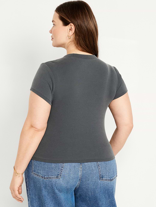 Old Navy Snug Graphic T-Shirt — photo 9
