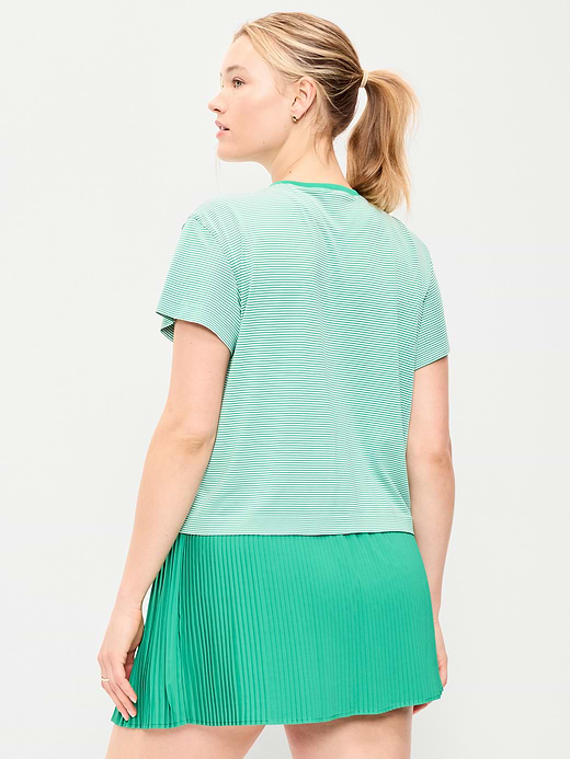 Old Navy Fluid Seamless Loose T-Shirt — photo 7