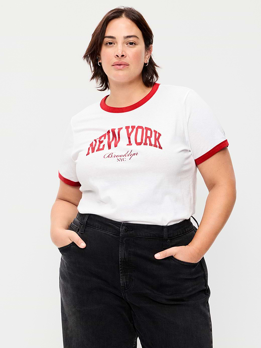Old Navy EveryWear Crew-Neck Graphic T-Shirt — photo 9