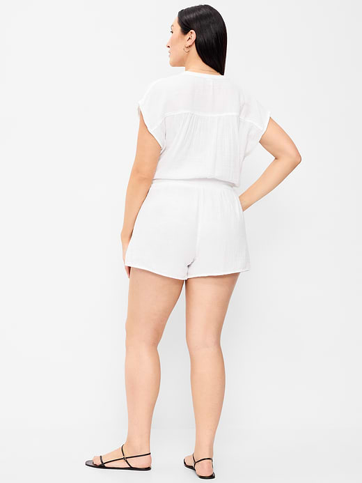 Old Navy High-Waisted Crinkle Gauze Shorts — photo 7