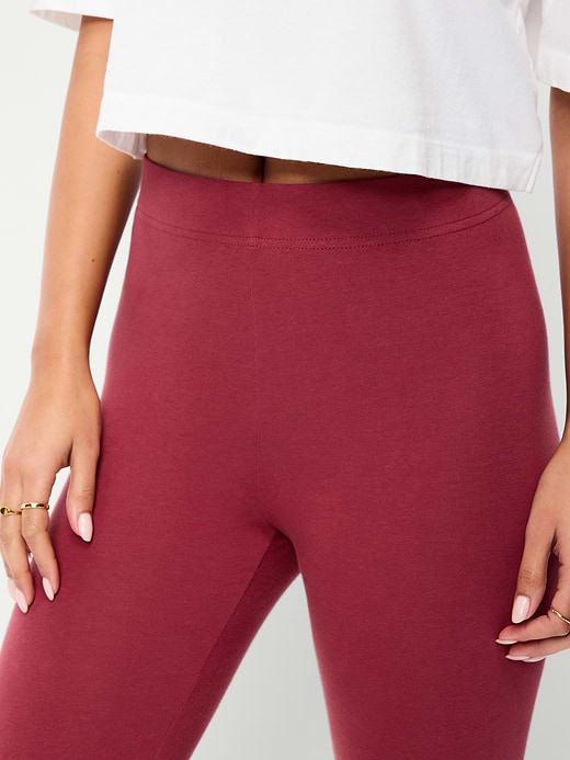 Old Navy High-Waisted Fashion Layering Capri Legging — photo 5