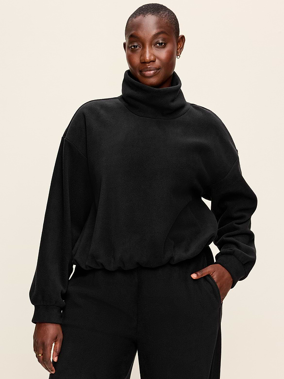 Old Navy Performance Fleece Funnel Neck Pullover — photo 6