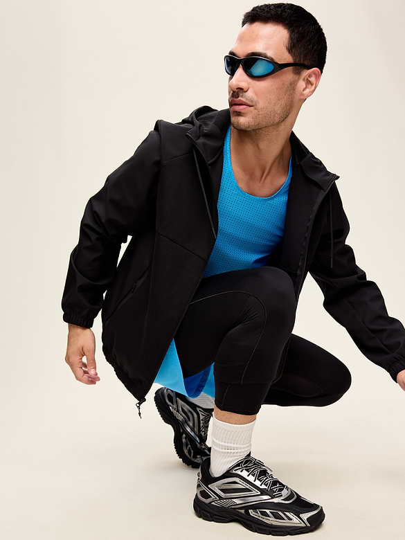 Old Navy Relaxed Performance Tank — photo 4