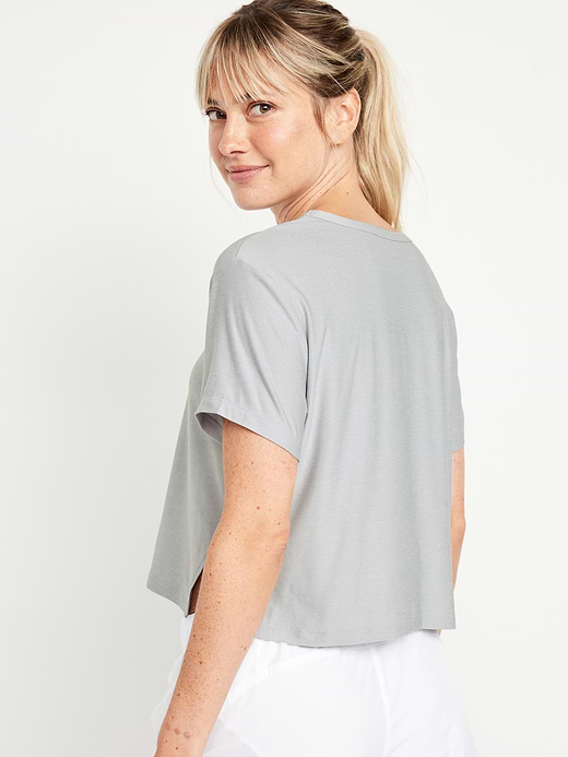 Old Navy CloudMotion T-Shirt — photo 3