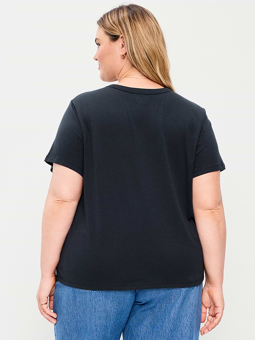 Old Navy EveryWear Crew-Neck T-Shirt — photo 9