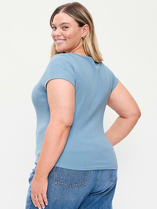 Old Navy Snug Boatneck T-Shirt — photo 9