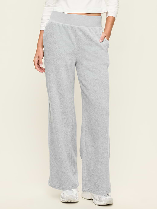 Old Navy Extra High-Waisted Performance Fleece Wide-Leg Sweatpants — photo 1
