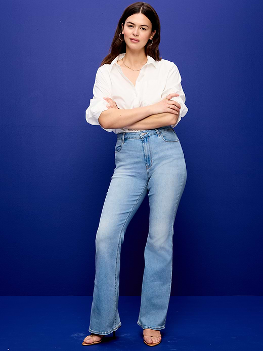 Old Navy High-Waisted Wow Flare Jeans — photo 8