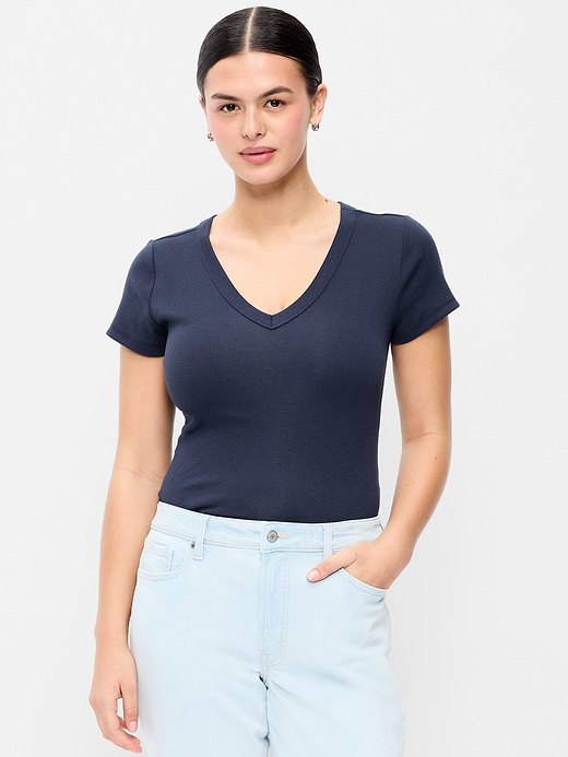 Old Navy Snug Crop V-Neck Ribbed T-Shirt — photo 6
