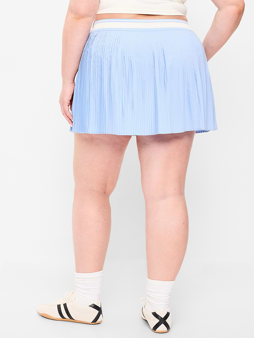 Old Navy Extra High-Waisted Micro-Pleated Skort — photo 5