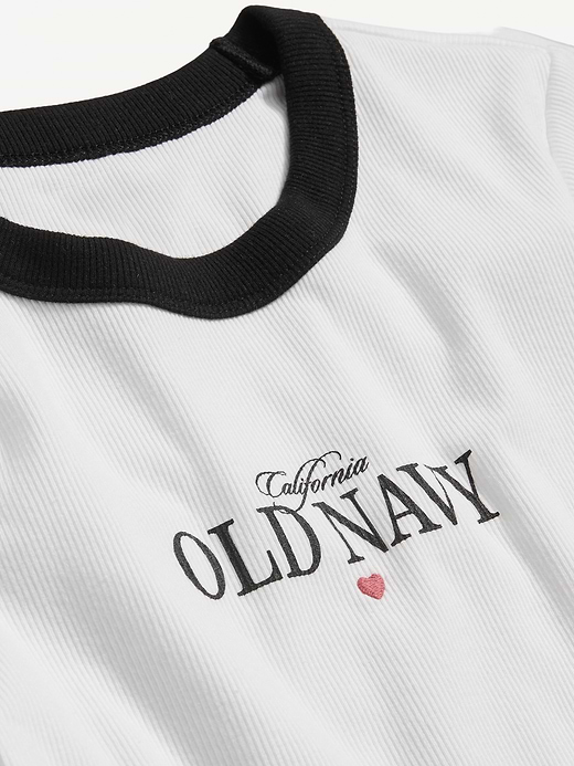 Old Navy Snug Crop T-Shirt — photo 5
