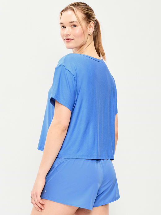 Old Navy CloudMotion T-Shirt — photo 7