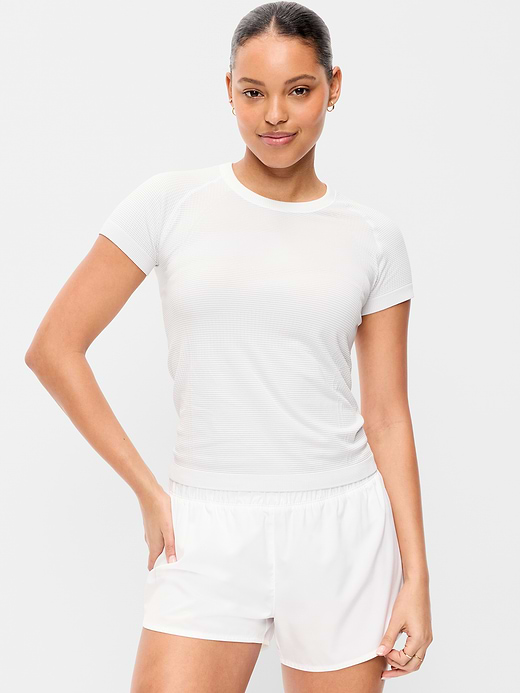 Old Navy Fluid Seamless Fitted T-Shirt — photo 1