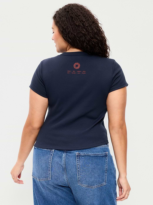 Old Navy Snug Graphic T-Shirt — photo 10